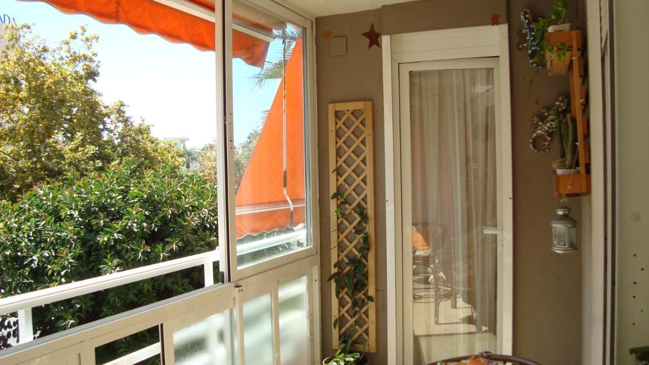 Apartamento La Carihuela - Urb. Eurosol Apartment Торемолинос Екстериор снимка