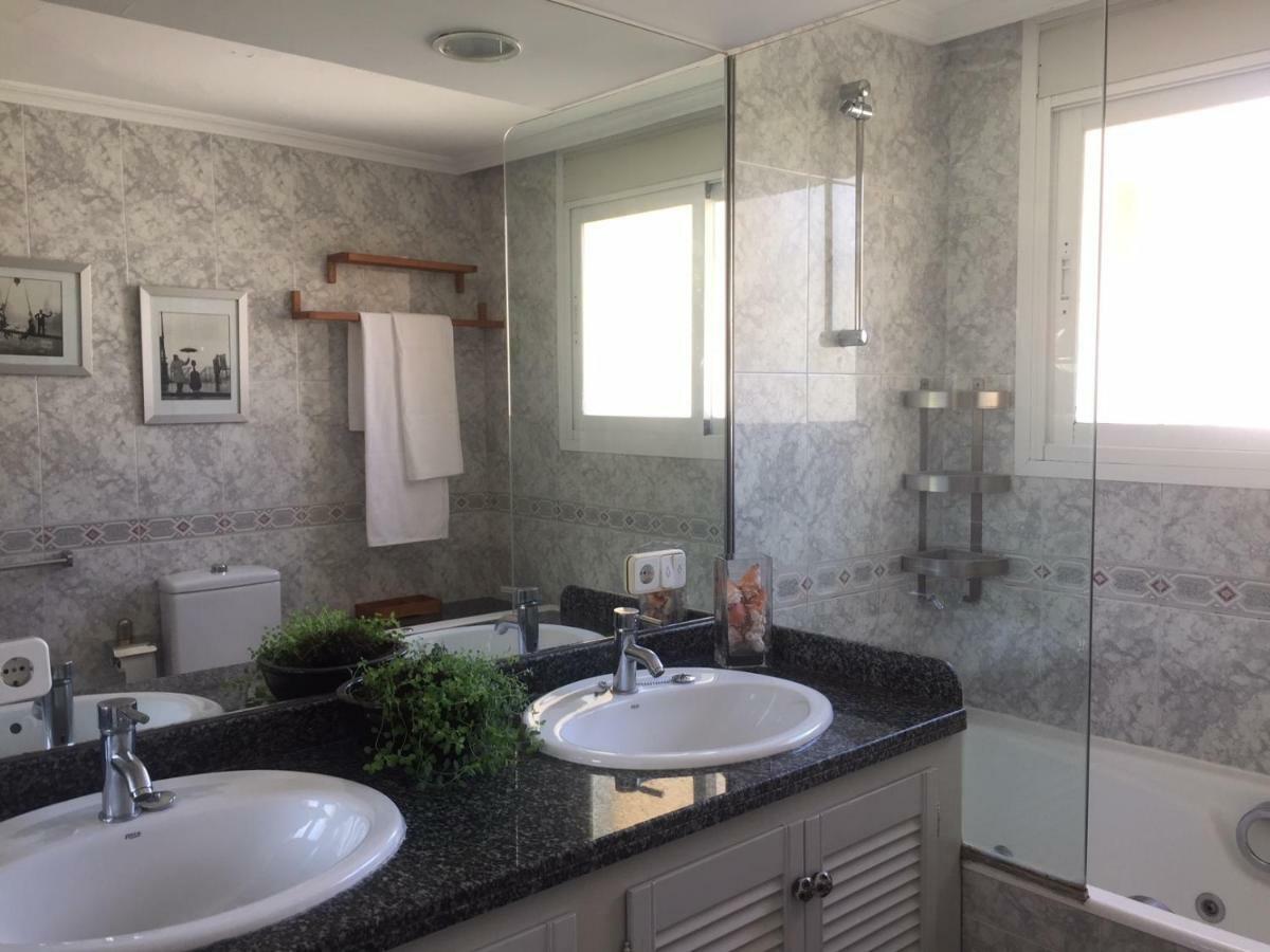 Apartamento La Carihuela - Urb. Eurosol Apartment Торемолинос Екстериор снимка
